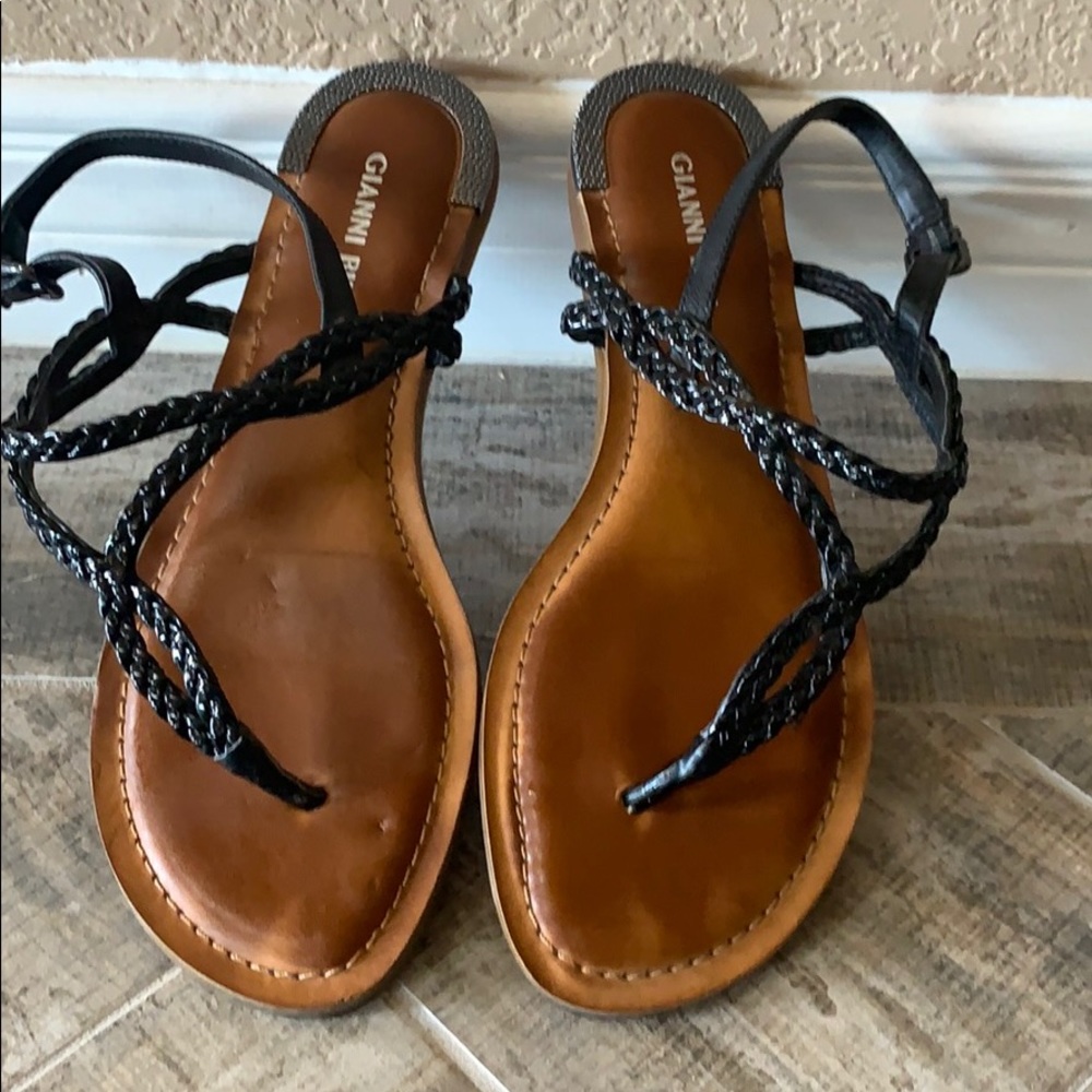 Gianni Bini black summer sandals